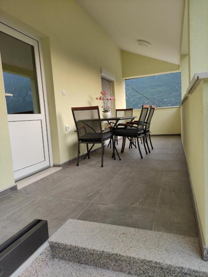 Mira 2 Apartment Zagvozd ภายนอก รูปภาพ