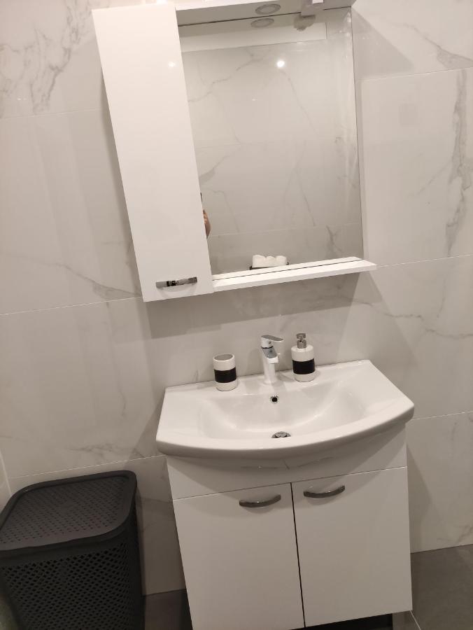 Mira 2 Apartment Zagvozd ภายนอก รูปภาพ