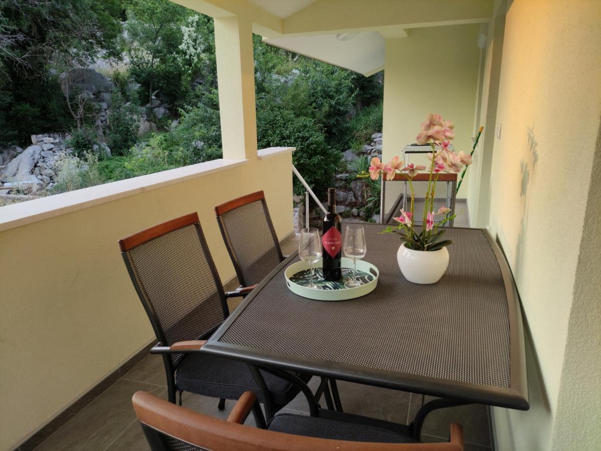 Mira 2 Apartment Zagvozd ภายนอก รูปภาพ
